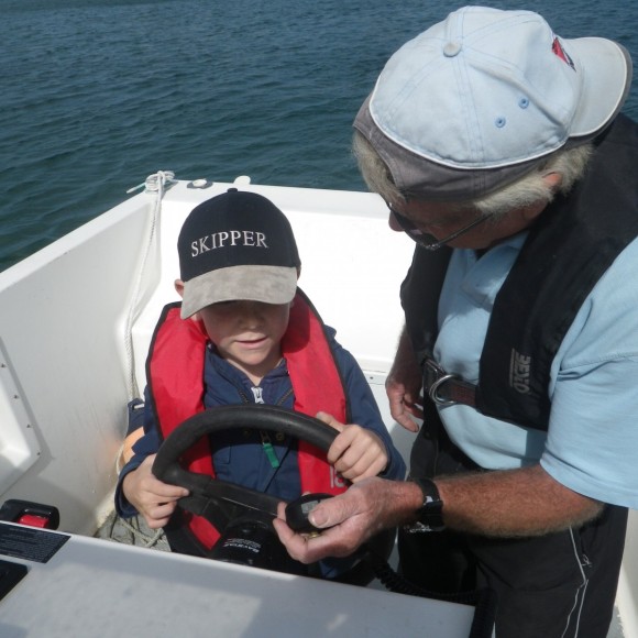 Teaching Seth to boat handle 29-08-14 (17)