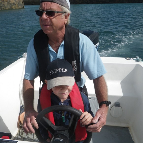 Teaching Seth to boat handle 29-08-14 (22)